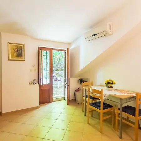 Apartment Marin